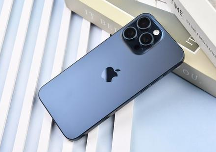 宁安苹果维修点分享iPhone 15 Pro Max屏幕更换全新实操风险 